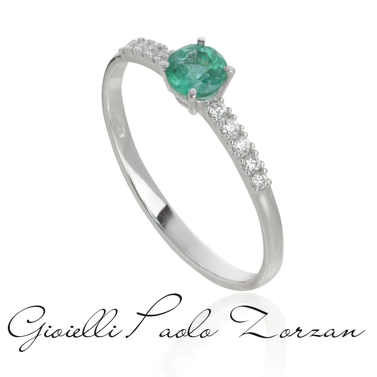Anello Artlinea in oro bianco 18kt con diamanti e smeraldo centrale AD885/SM-LB