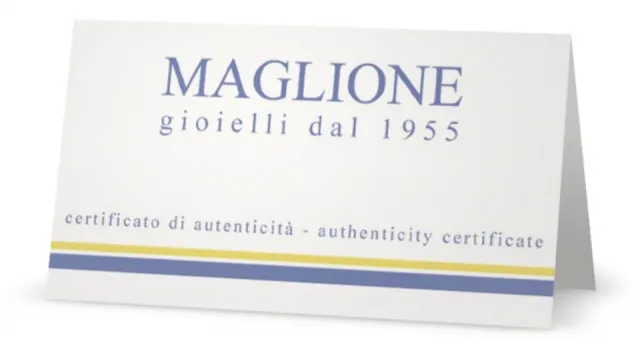 Anello con Corallo rosso naturale in oro giallo 18kt