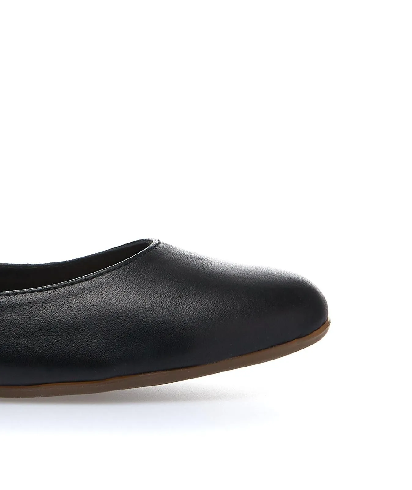 Ballerine nere in pelle