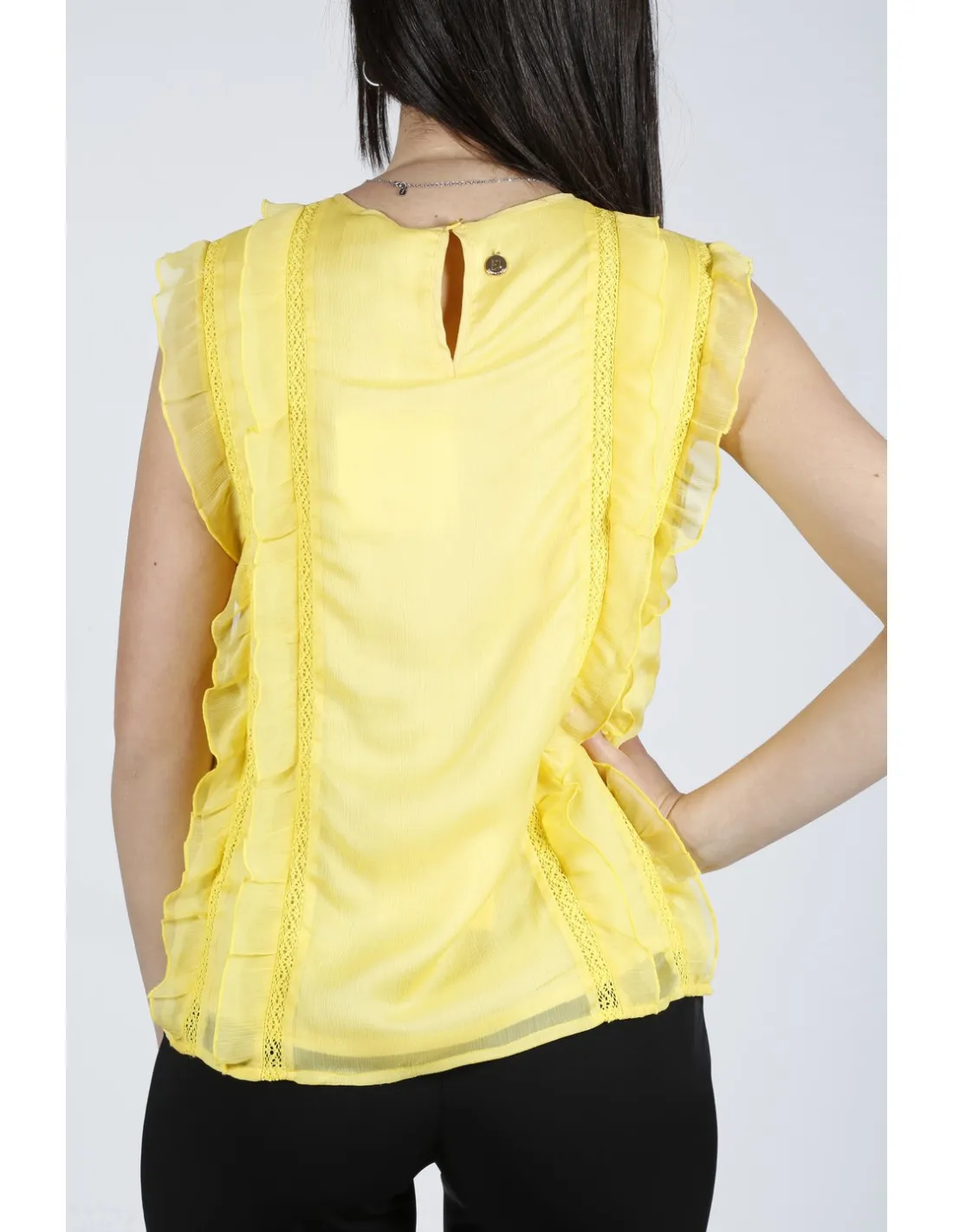 Fracomina sleeveless Rouches top