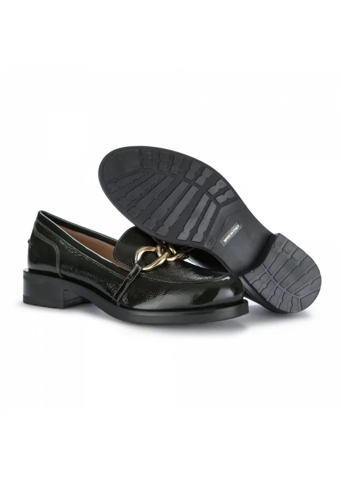 IL BORGO FIRENZE | SCARPE BASSE VERNICE FINISH CON STAFFE VERDE
