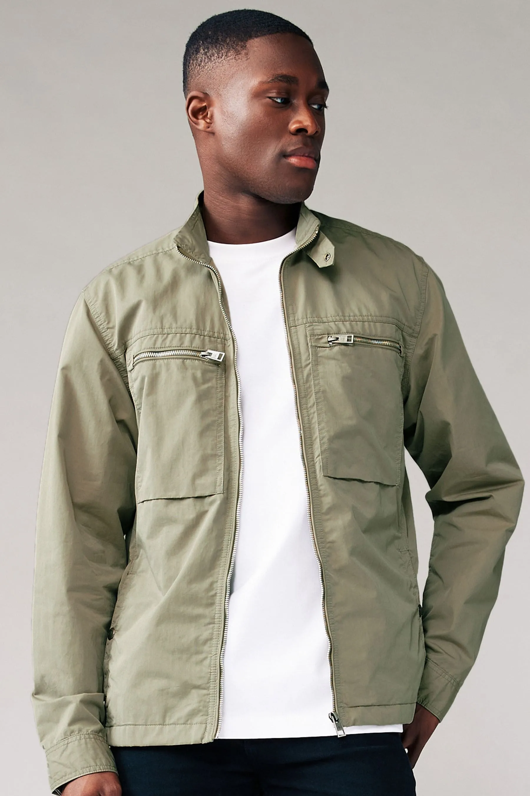 Impermeabile stile camicia multitasche