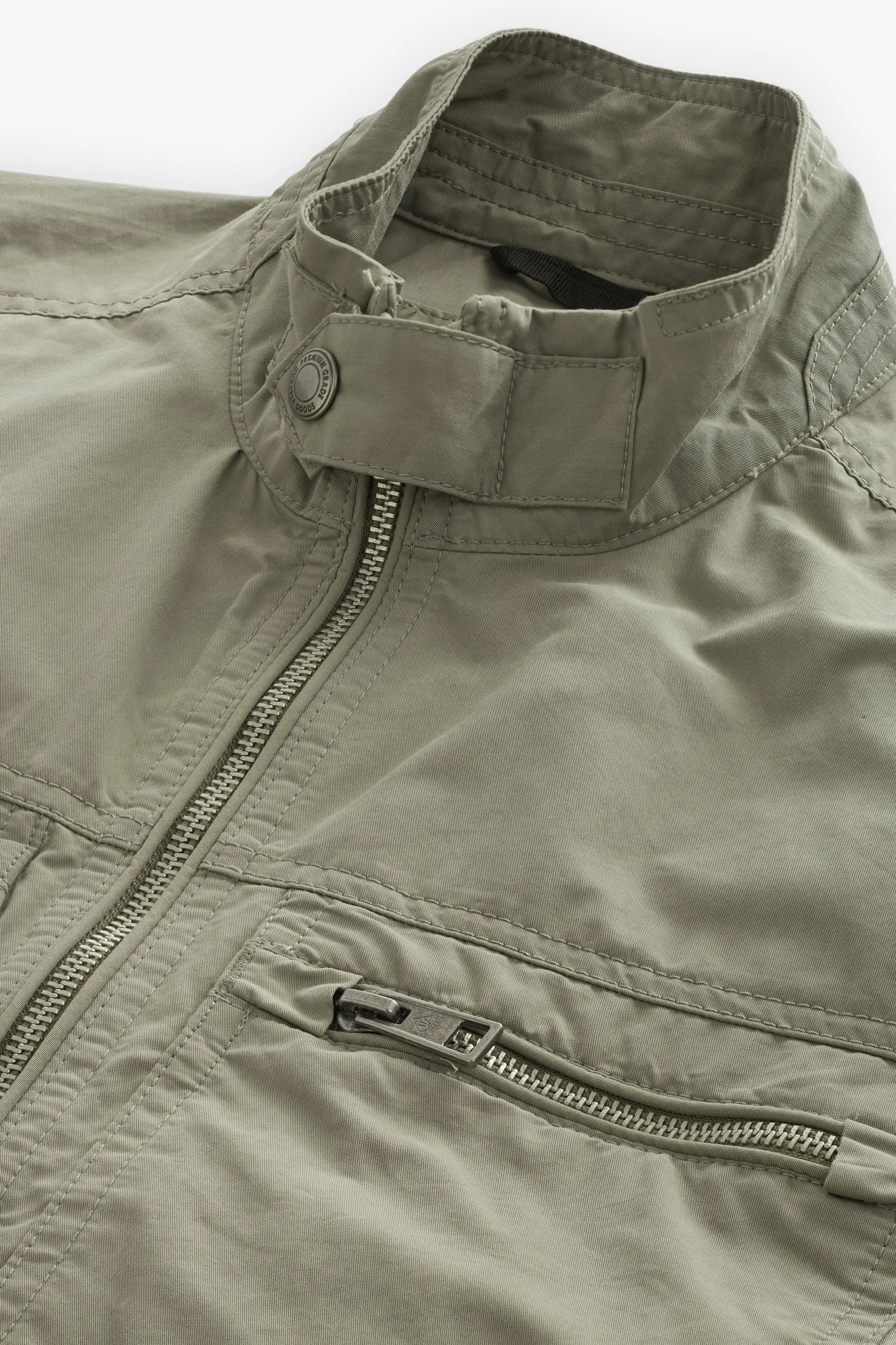Impermeabile stile camicia multitasche