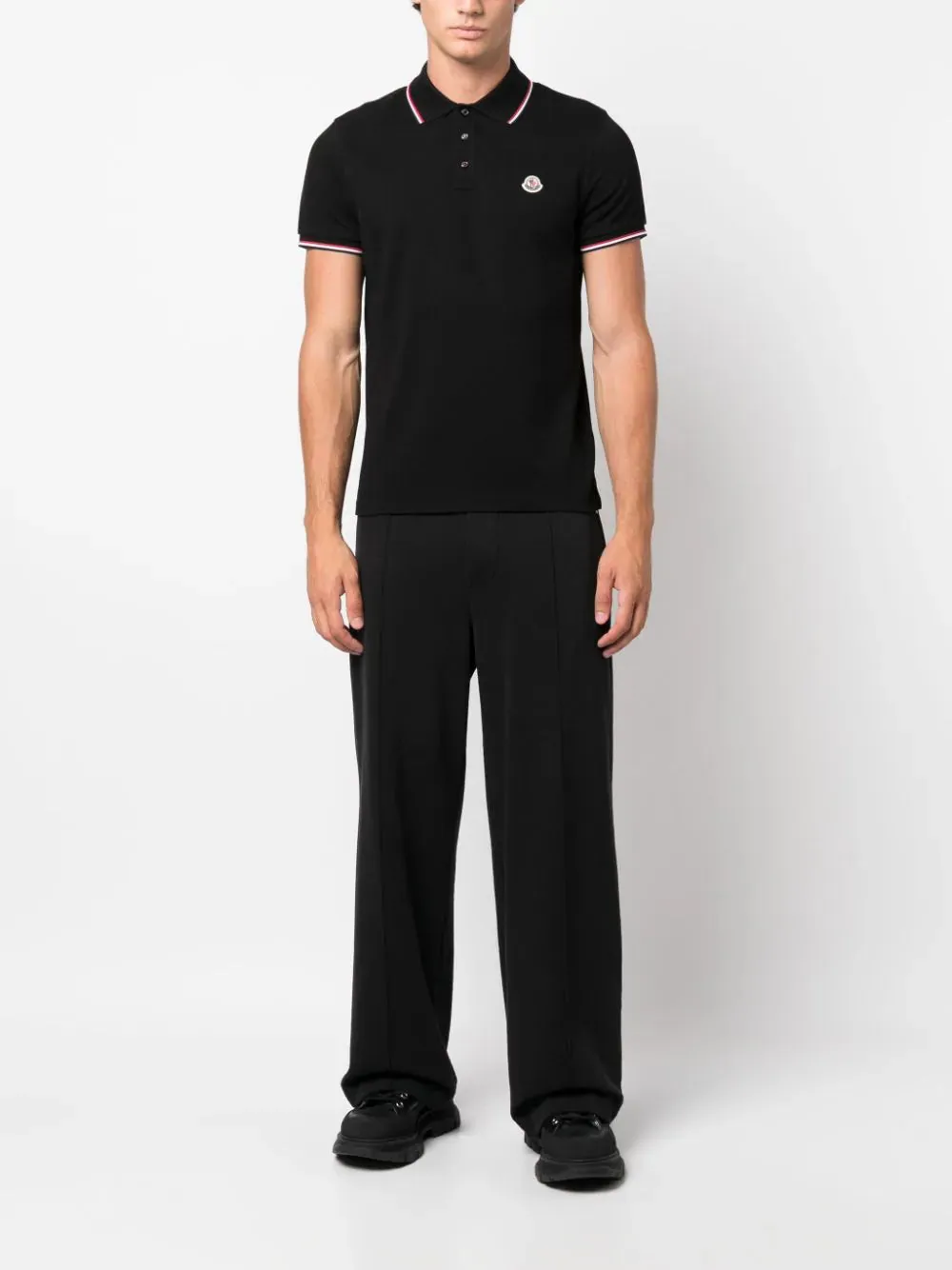 Polo con logo