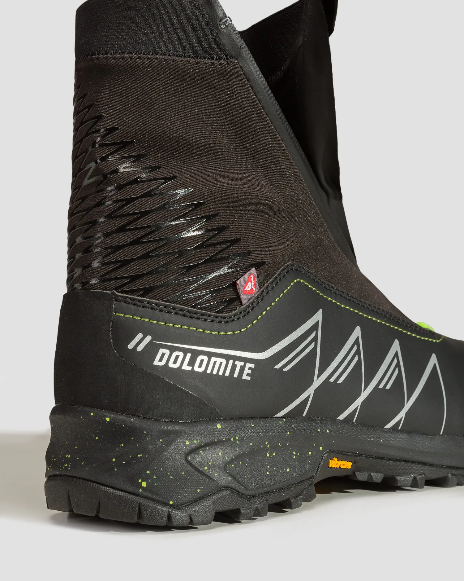 Scarpe nere invernali da trekking alte da uomo Dolomite Tamaskan 418186-119