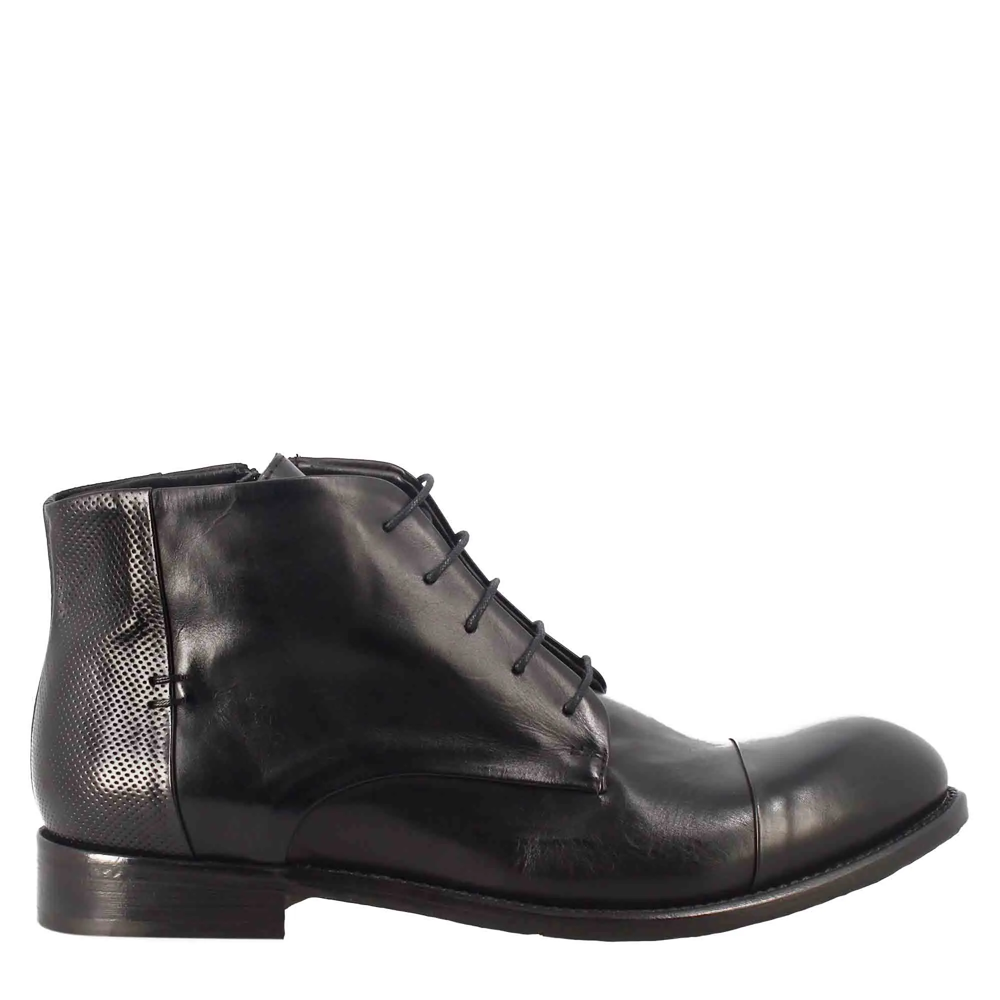 Stivaletto nero vintage elegante da uomo in pelle